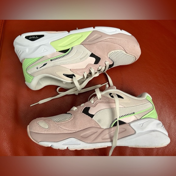 TRC Mira Supersoft Lace Up Sneakers - Picture 5 of 9